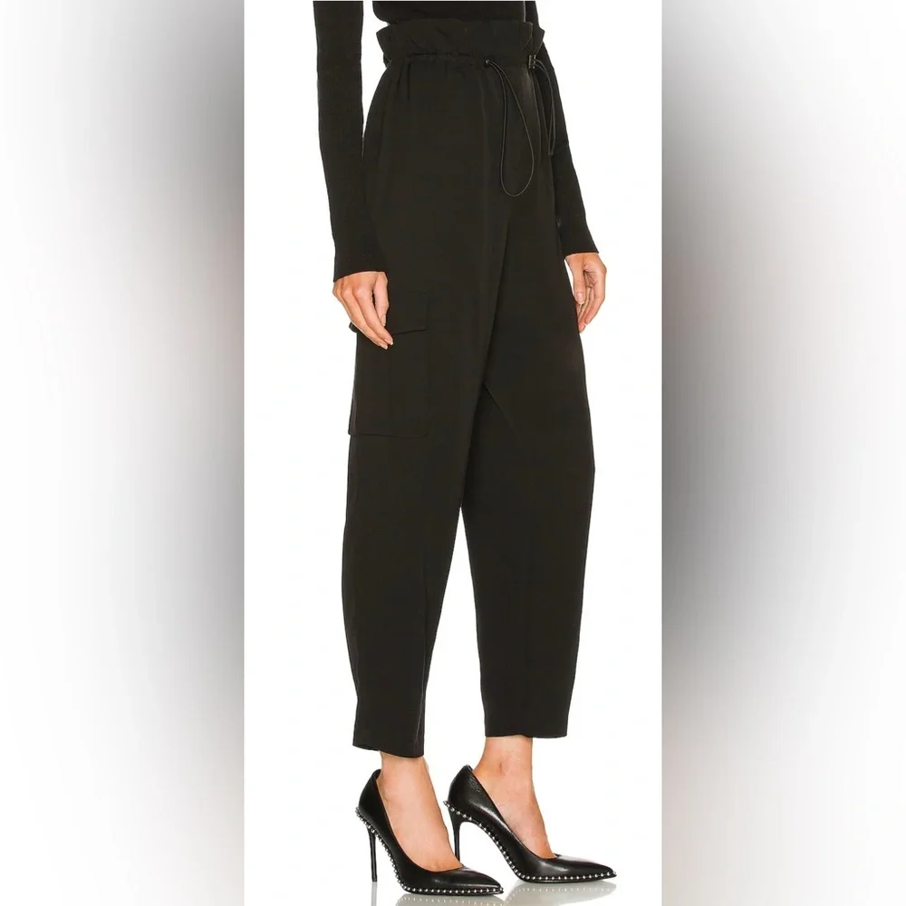 REVOLVE h:ours Shaye Paperbag Cargo Pant in Black - Picture 3 of 5